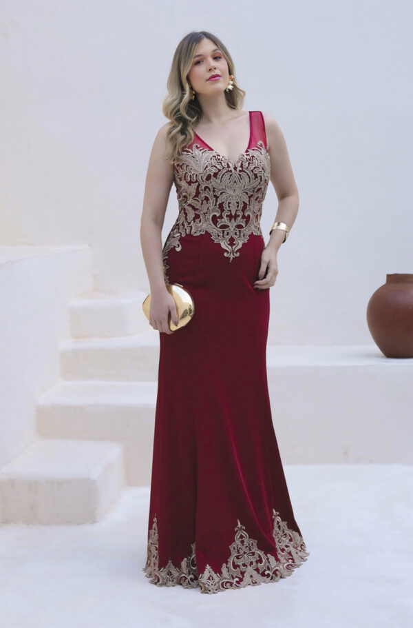 1267 - Vestido Gracie Importado busto com aplicaçâo dourada e saia com barrado - 40 42 44 - Vermelho - Image 3