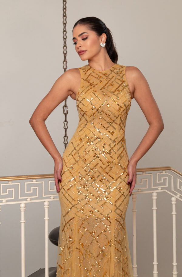 1127 - Vestido Alessandra Importado bordado pedra, paete e saia sereia bicici - 36 38 40 42 44 - Dourado - Image 4