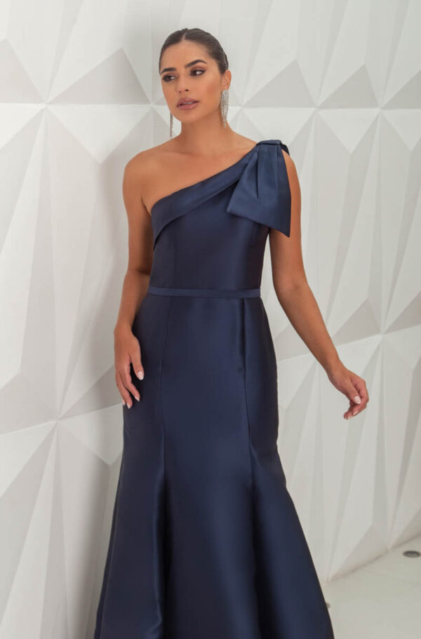 5788 - Vestido Myra Zibeline um ombro, pala frontal detalhe laço e saia sereia - 38 40 42 - Marinho - Image 2