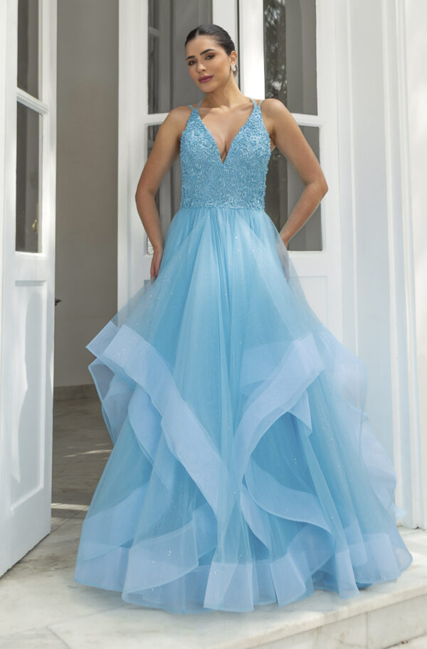 5801 - Vestido Hattie Bordado, alça dupla e saia cascata - 40 42 - Azul Céu