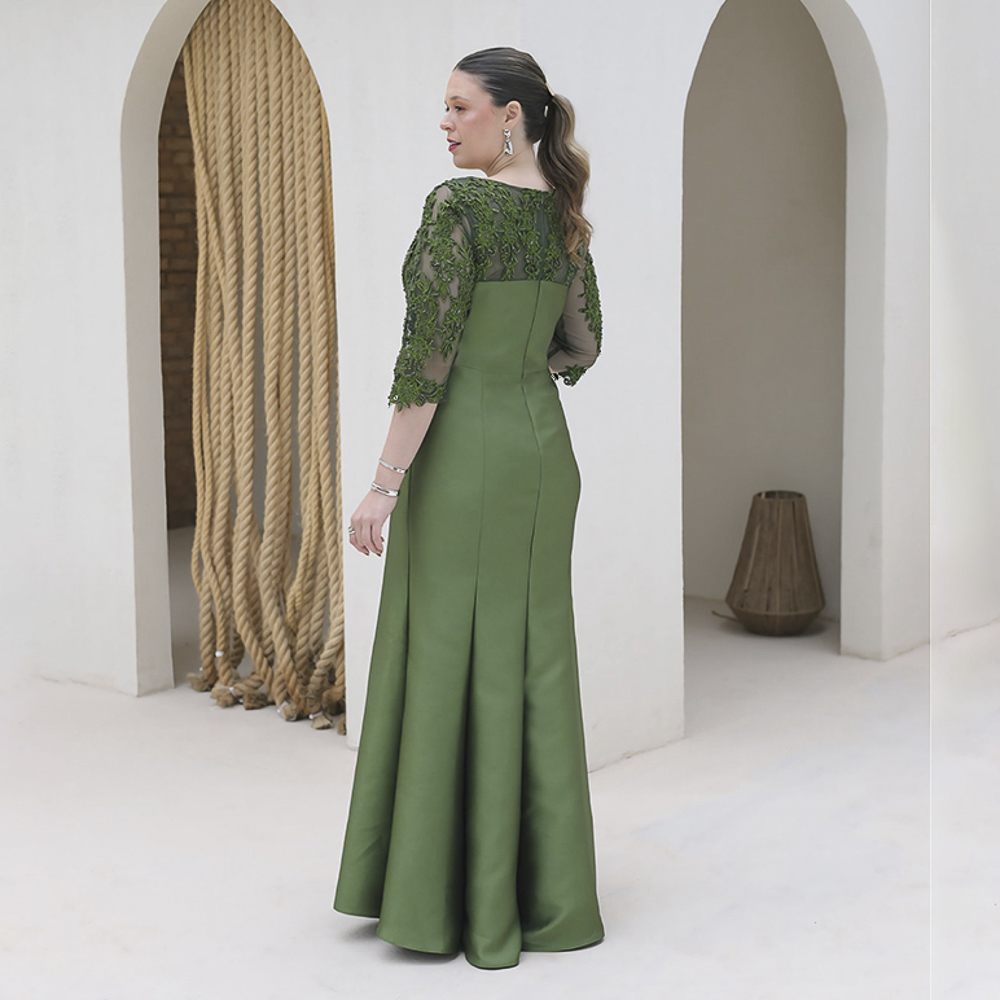 6149 - Vestido Genevi Zibeline busto e manga bordada e saia sereia - 44 46 48 - Oliva - Image 5